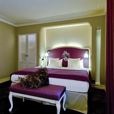 Hotel Steinburg 4*