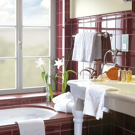 Hotel Steinburg 4*