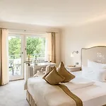 Steinburg 4*
