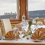 Отель Steinburg Вюрцбург