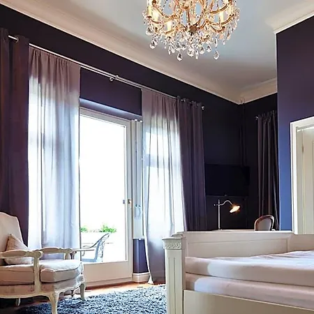 Hotel Steinburg 4*