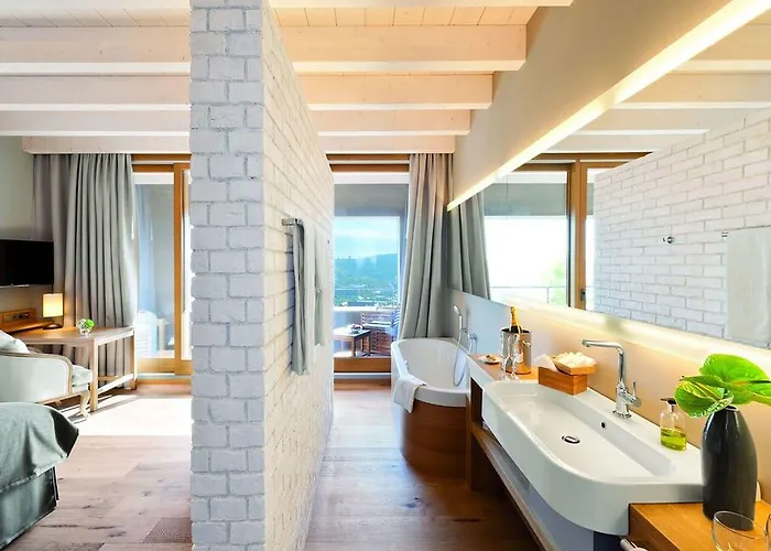 Steinburg Ξενοδοχείο 4*
